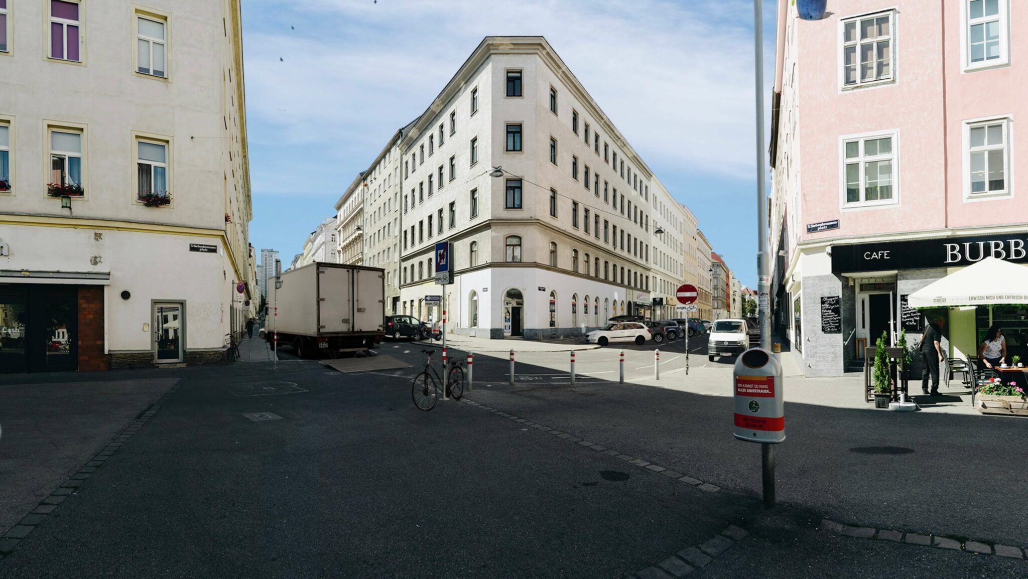 Vienna Utopia Calling by Jan Kamensky vorher